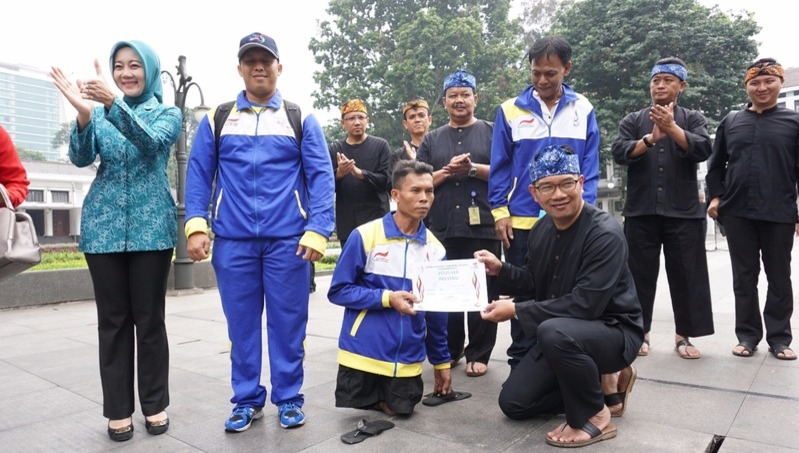 Wali Kota Melepas 43 Atlet Paralympic Kota Bandung
